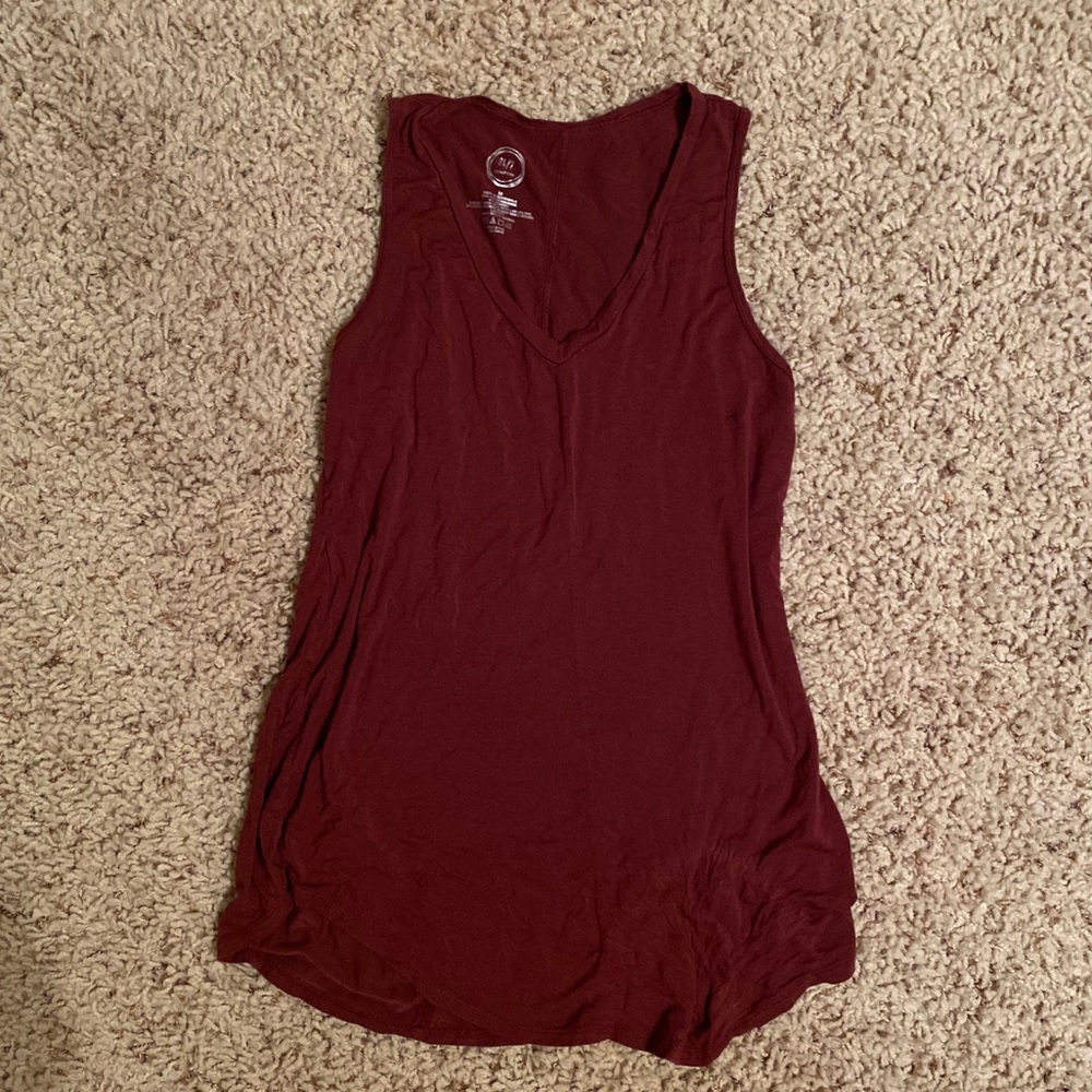 Burgundy Flowy bottom tank.